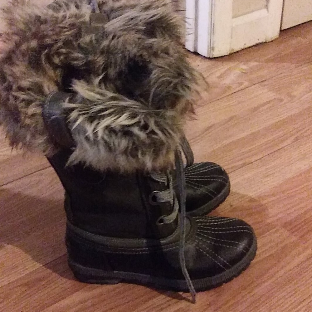 London fog rain boots worn twice